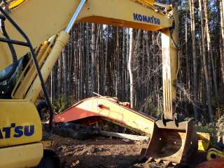 Экскаватор гусеничный Komatsu PC200-8 2011 г. в. предпродажка