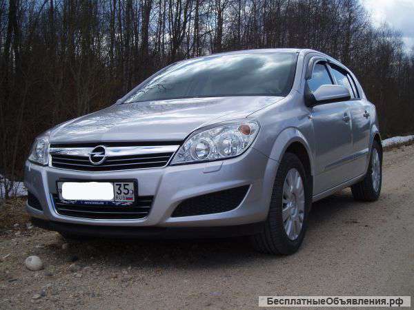 Opel Astra 1.6 МТ; 2007 г.; 75000 км.