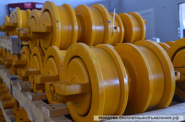 Каток опорный однобортный Т-130 24-21-169СП; двубортный 24-21-170СП