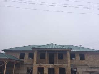 Родается дом-усадьба 300 кв. м., 10 соток, Крым, Перевальное