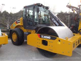 Дорожный каток XCMG XS223