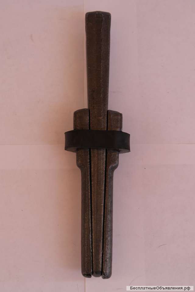 Клин камнекольный диаметром 20 мм