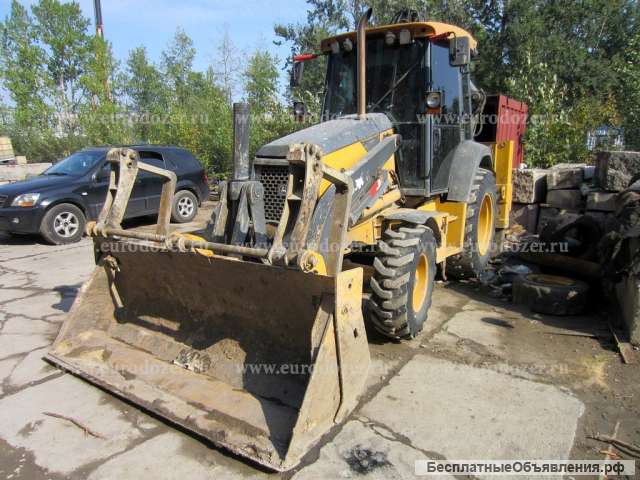 Экскаватор-погрузчик JOHN DEERE 325 J, 2012 года