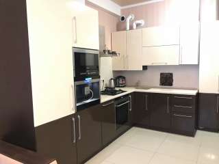 Квартира двухкомнатная продаётся