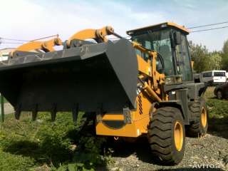 Экскаватор-погрузчик SDLG LinGong LGB 680