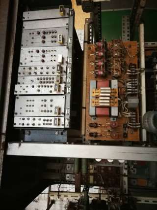 Индукционный плавильный комплекс ИСТ-1/0,8И1