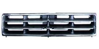Mitsubishi Pajero 2 решетка радиатора MR391860 паджеро 2