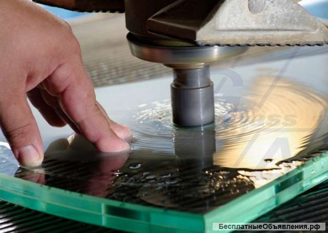 Услуги по резке и обработке стекла и зеркал