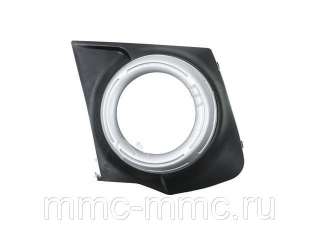 MITSUBISHI L200 15- Оправа туманки правая левая 8321A594HA 8321A593HA для L200
