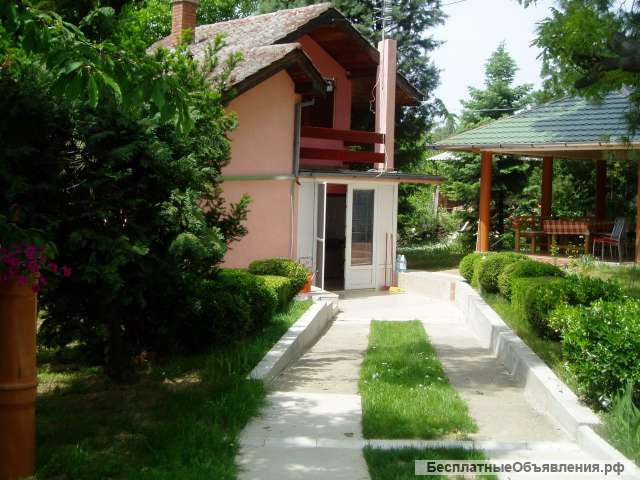 Два дома на одном участке в Сербии