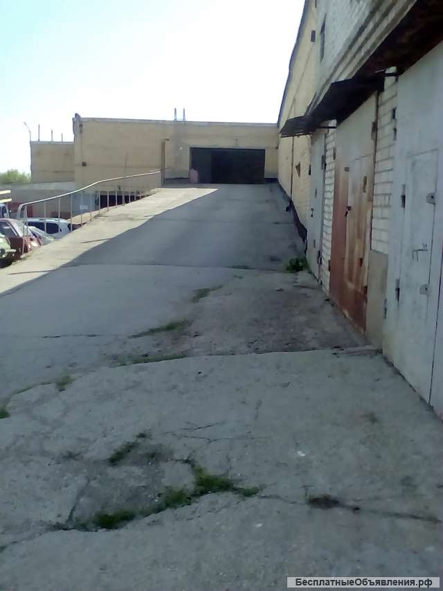 Гараж кирпичный