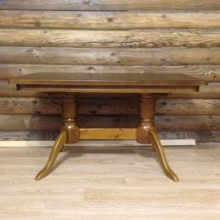 Обеденный стол