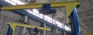 Краны консольные поворотные в наличии и под изготовление