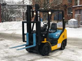 Бензиновый погрузчик бу Komatsu fg25