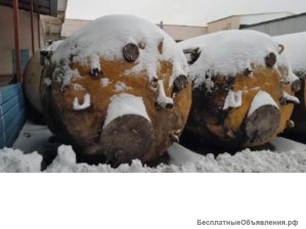 Акратофор нержавеющий, объем -10 куб.м., вертикальный, рубашка