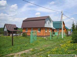 ПМЖ. Недорого двухэтажный кирпичный дом и 15 соток.