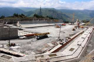 Требуются строители