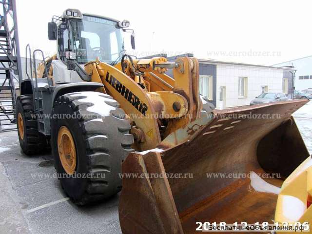 Фронтальный погрузчик LIEBHERR L586, 2015 г., 6 м3