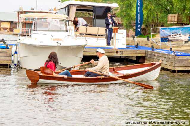 Дерев'яний човен лакшері сегменту