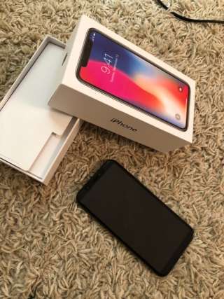 Смартфон Apple iPhone X