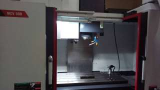 НОВЫЙ фрезерный станок производства Южная Корея модели SMEC MCV500