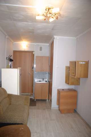 Сдаю гостинку на Устиновича