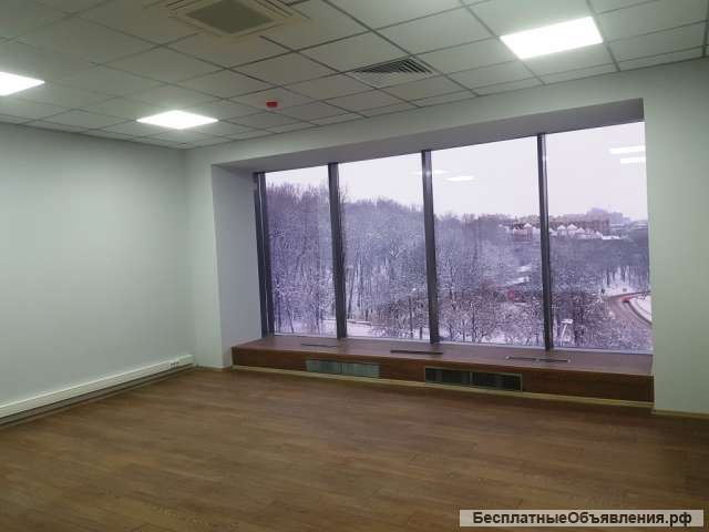 Сдаю офис 41 кв.м. с панорамным остеклением с видом на Садовое кольцо