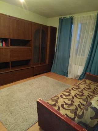 Сдам 1-комнатную квартиру в п. Голубое