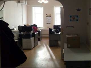 Отдельно стоящее здание общей площадью 562,6 кв.м, Москва, ЦАО, ул. Садовническая