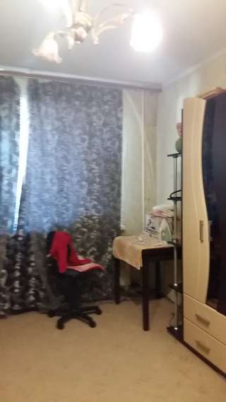 1- крмнатную Евродвушку (узаконена), недорого, ул.Вятская