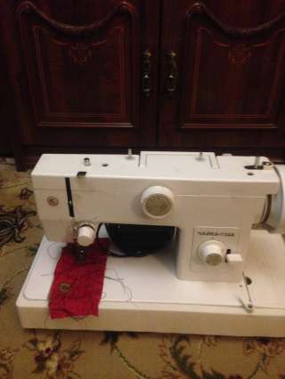 Швейную машину б/у