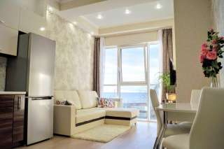 Новая 2 ком. квартиру в ЖК ПОСЕЙДОН с евроремонтом и мебелью. Прямой вид на море. Пляж 100 метров