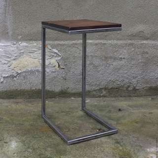 Приставной столик