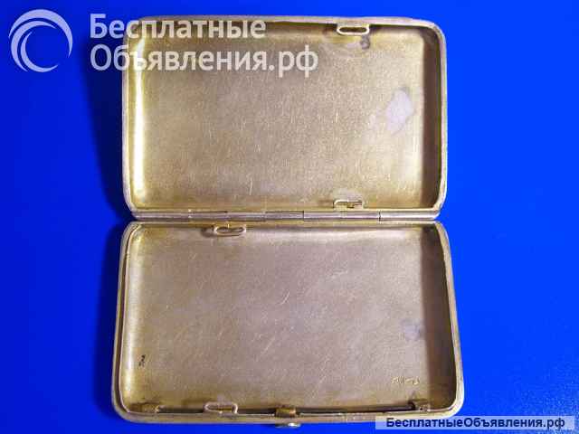 Выбрать подарок мужчине. Другу. Серебряный портсигар 19 века. Антикварный магазин подарков.