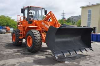 Фронтальный погрузчик DOOSAN DISD300
