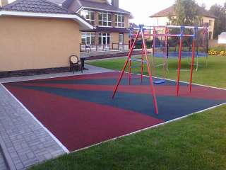 Покрытие из резиновой крошки и резиновая плитка