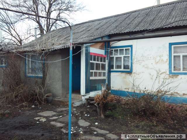 Дома в селе Красном в районе Грачевском в Ставропольском крае