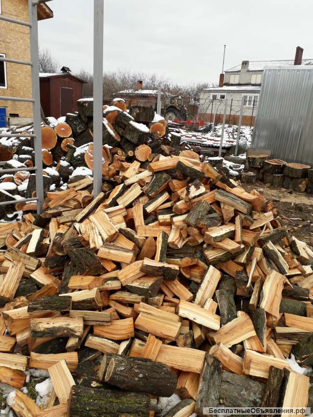 Дрова акация(колотые и чурками)