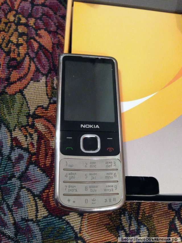 Оригинальный Nokia 6700. Отправлю почтой.