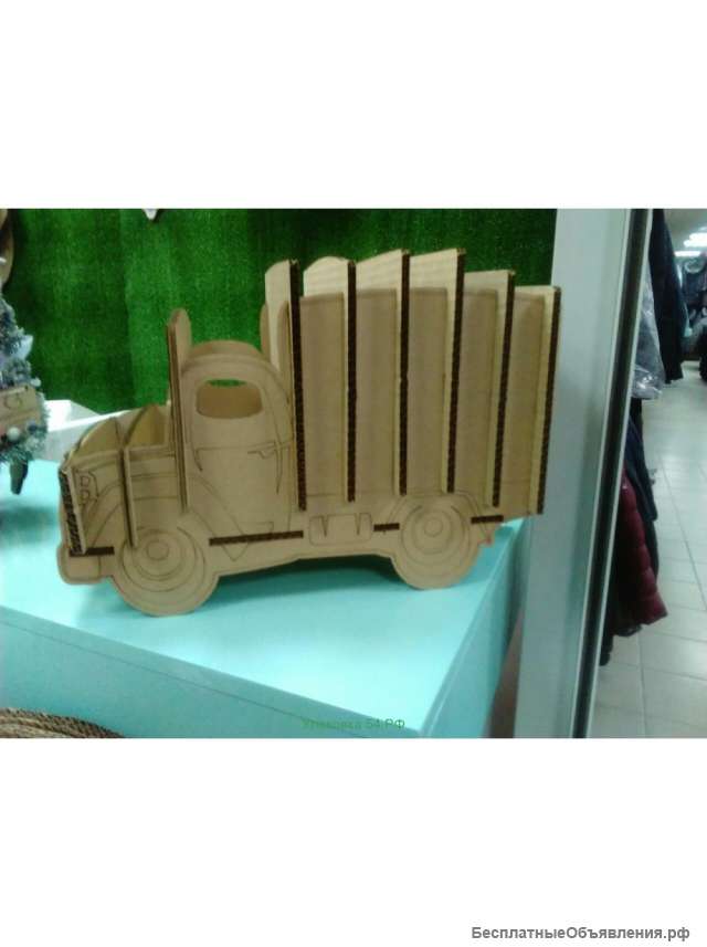 Подставка для бумаг "Машинка"