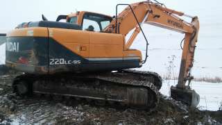 Экскаватор HYUNDAI R-220 LC-9S, 2012 г
