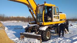 Экскаватор колесный Hyundai - 200, 2007 г