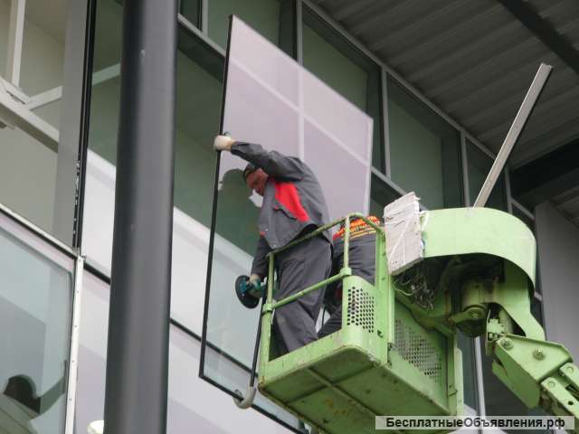 Монтаж витрин, замена разбитого стекла