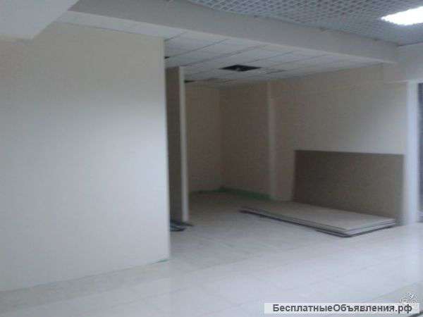 Под магазин кухни, стройматериалов, мебели