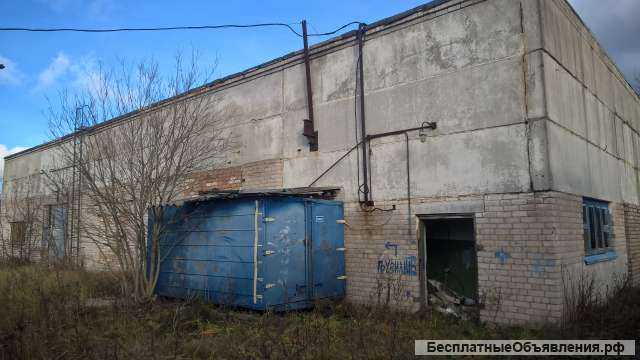 Комплекс зданий Дедовического молокозавода на участке 1,6 Га