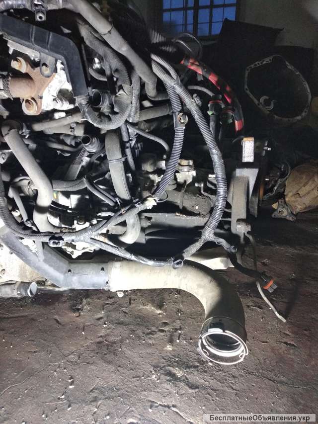 Двигатель на Renault Master III 2,3 DCI