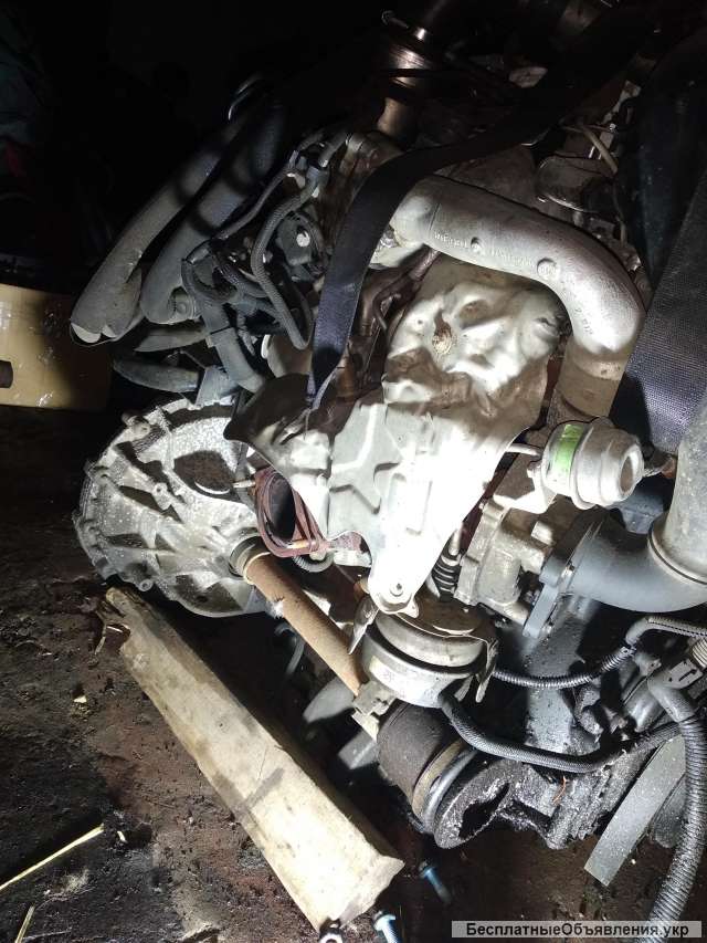 Двигатель на Renault Master III 2,3 DCI