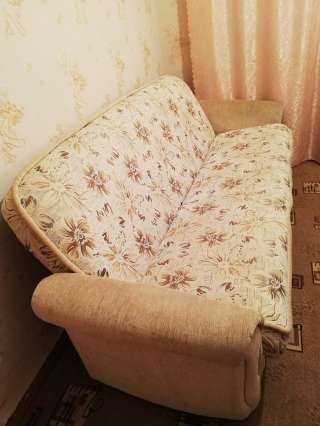 Диван и 2 кресла в подарок журнальный столик