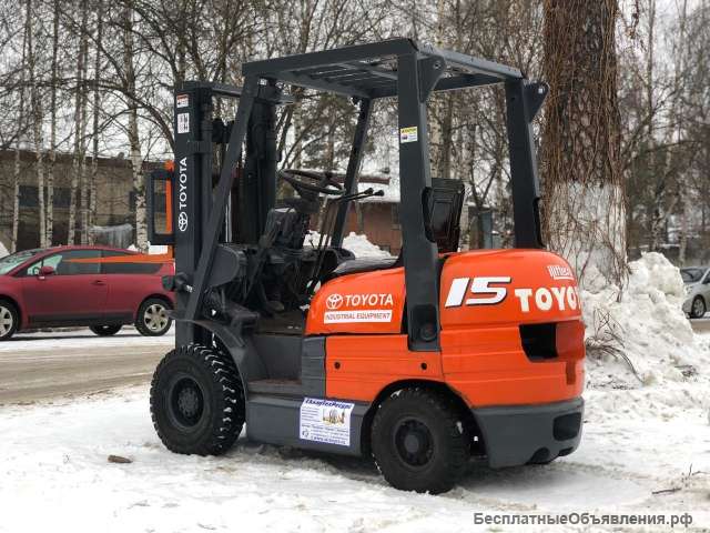 Дизельный погрузчик бу Toyota 6fd15