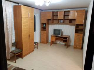 2-комнатная квартира, 37 м2 на длительный срок